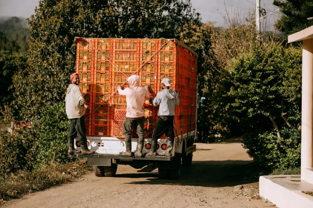 贵州雅思琪娜化妆品公司解析日化产品研发中的原料筛选与配方稳定性技术