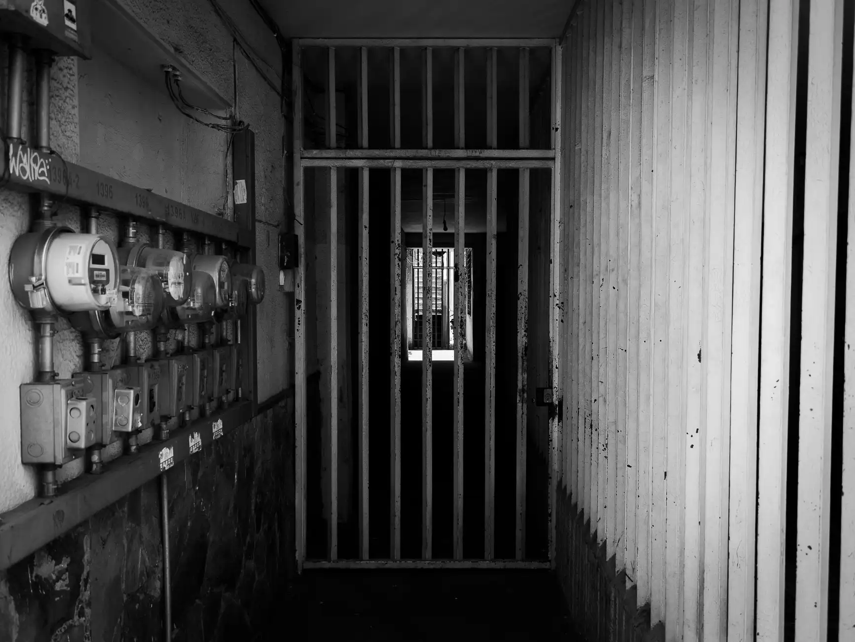 贵州雅思琪娜护肤品系列成分对比与适用肤质解析